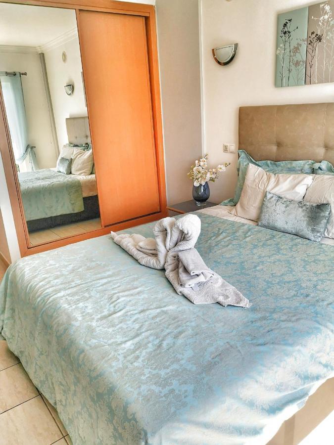Penthouse With Sea View & Private Terrace Apartment Guia  Exterior foto