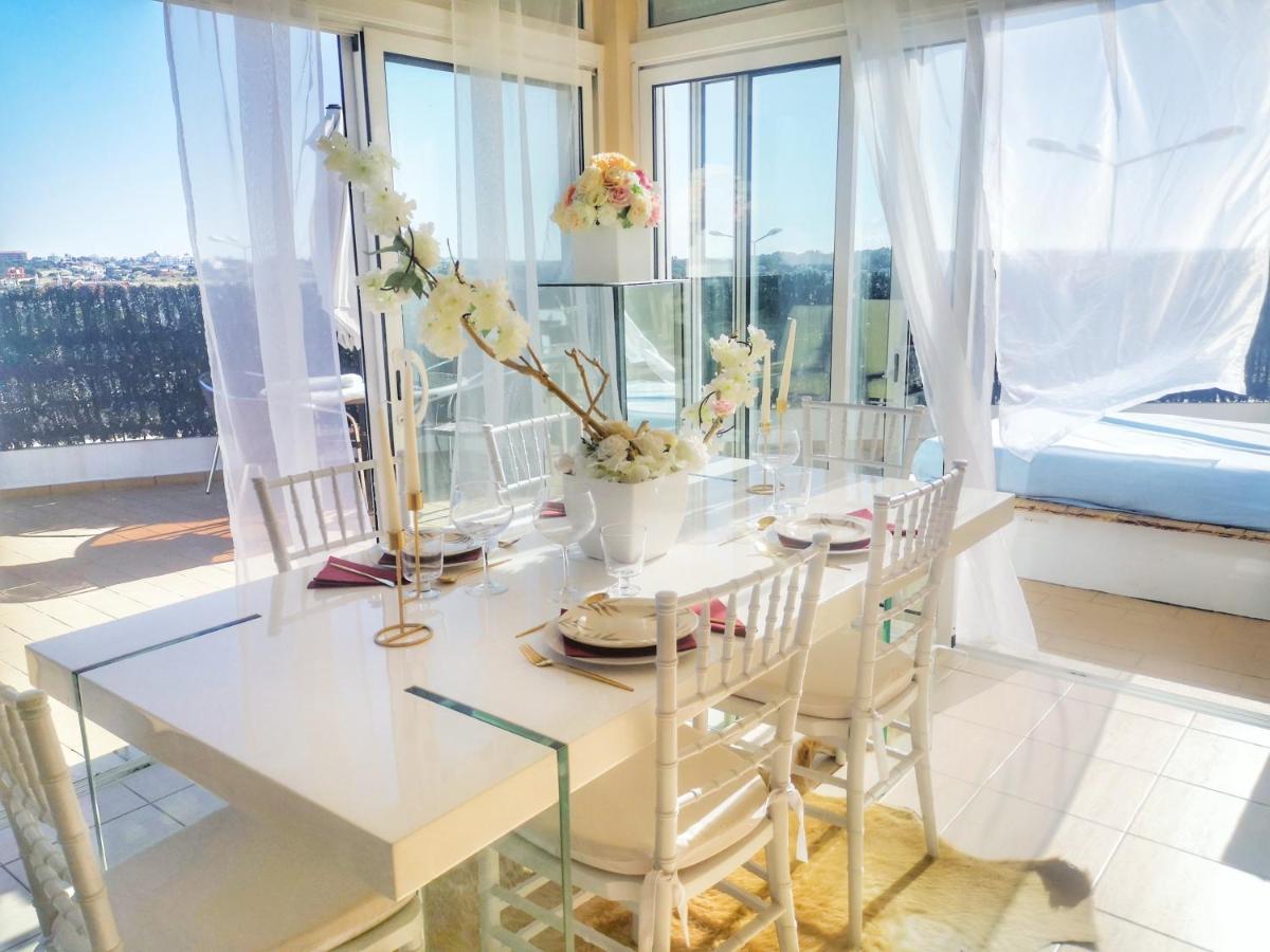 Penthouse With Sea View & Private Terrace Apartment Guia  Exterior foto