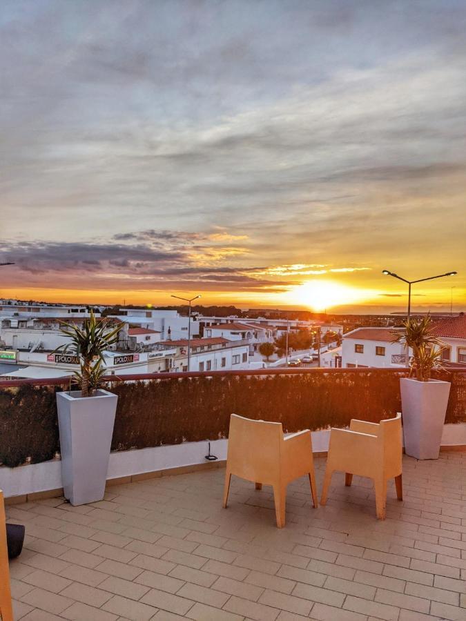 Penthouse With Sea View & Private Terrace Apartment Guia  Exterior foto
